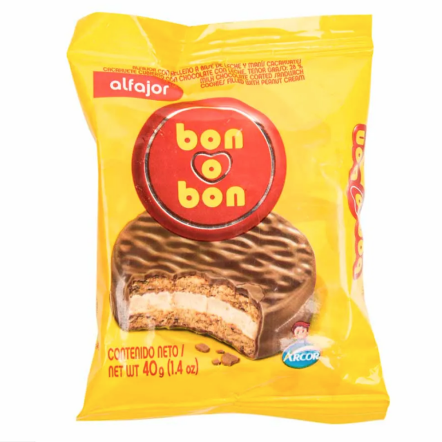 Alfajor Bon o Bon Argentino Clásico de Maní y  Chocolate